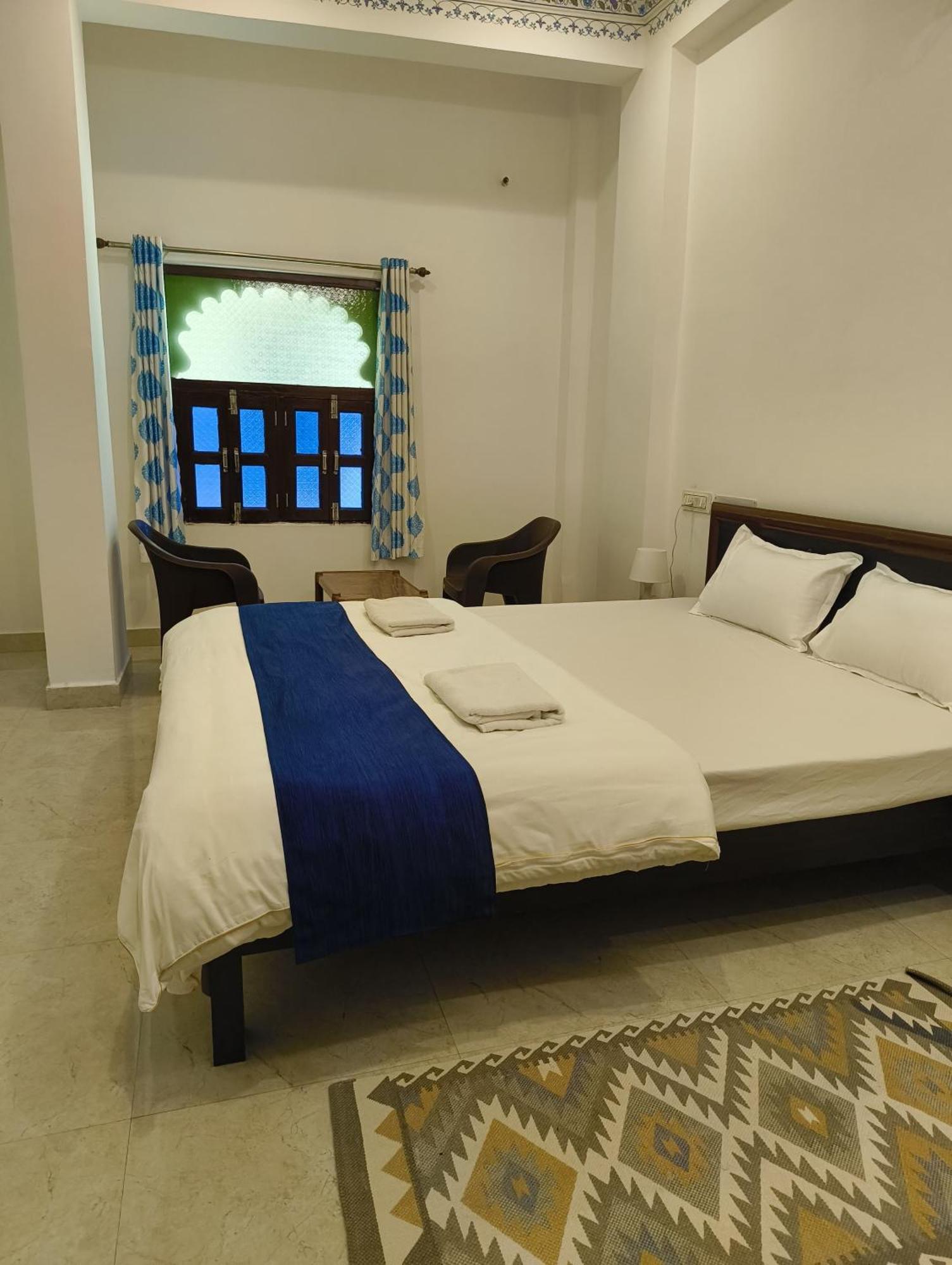 Rising Shemesh Home Stay Udaipur Exterior foto