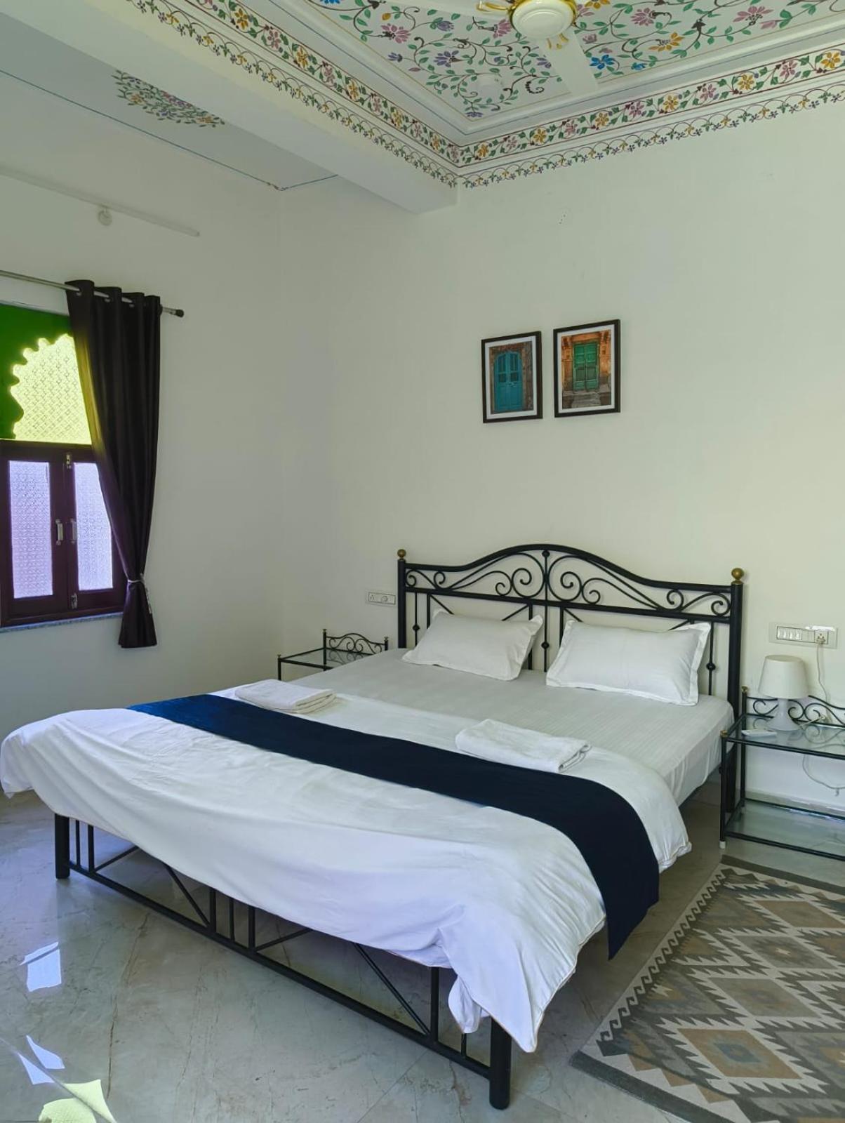 Rising Shemesh Home Stay Udaipur Exterior foto