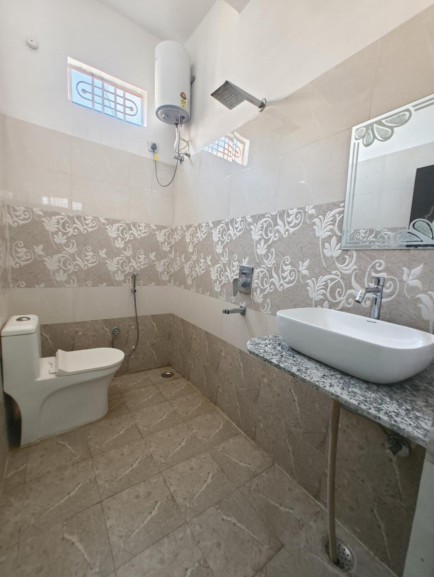 Rising Shemesh Home Stay Udaipur Exterior foto